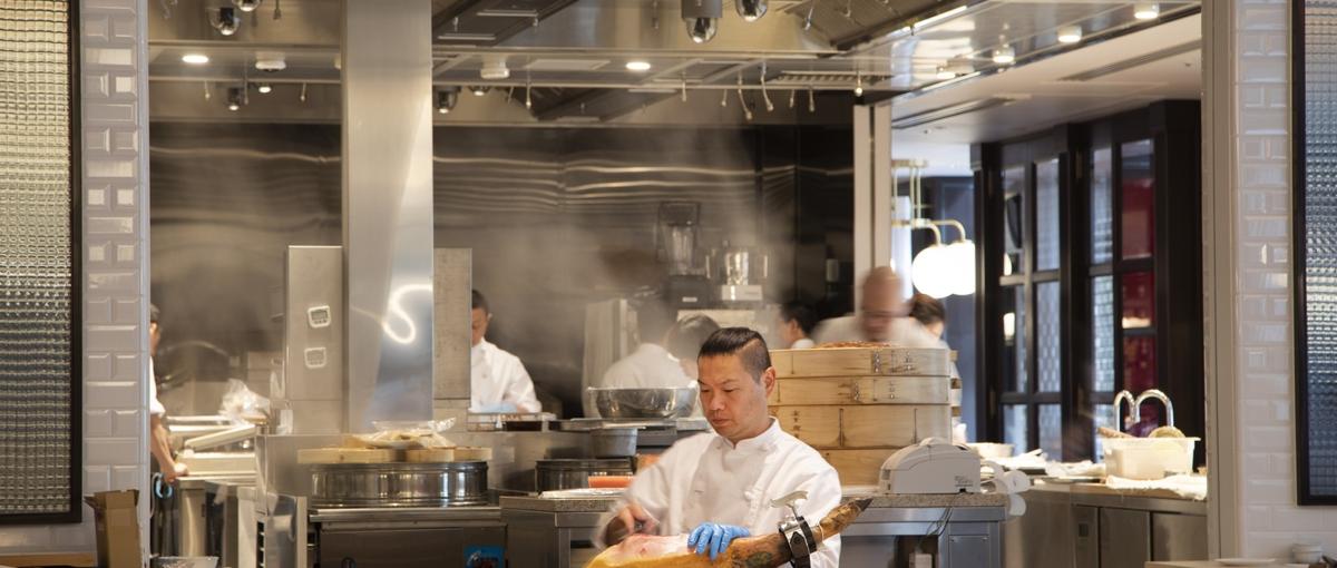 ミシュランの系譜を受け継ぐ、点心の職人へ。|丸の内YAUMAY、料理人募集