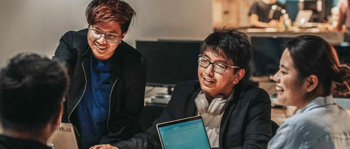 28新卒採用　AIコンサルタント職