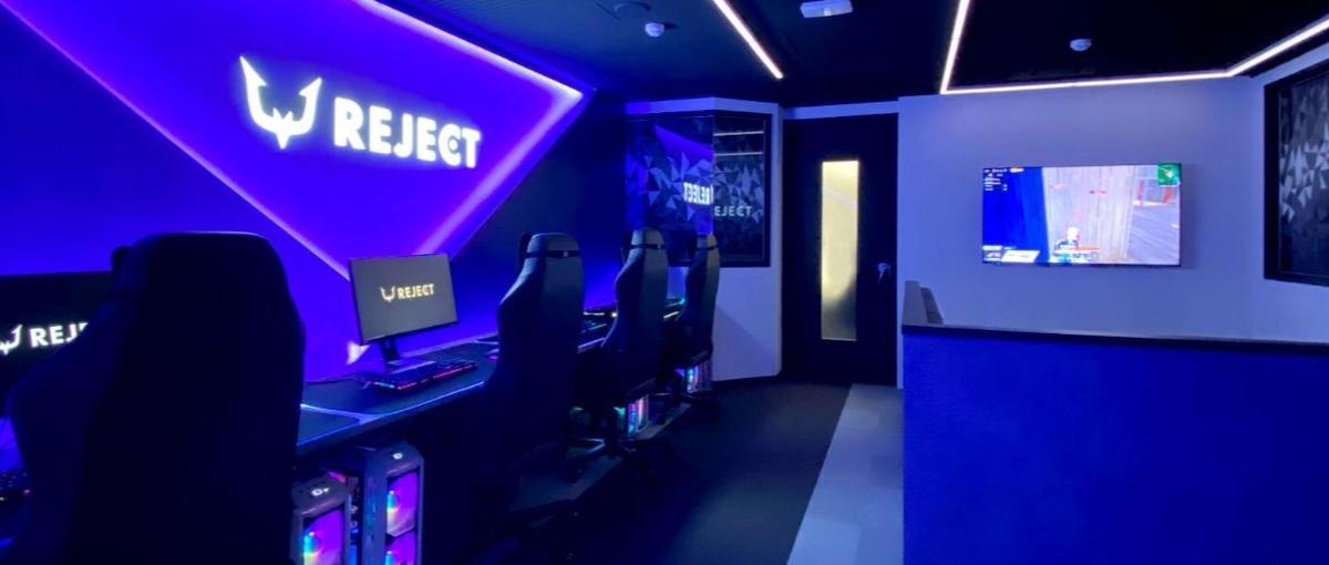 IPO準備中のeスポーツ企業で、経理・財務のトップを目指す部長候補