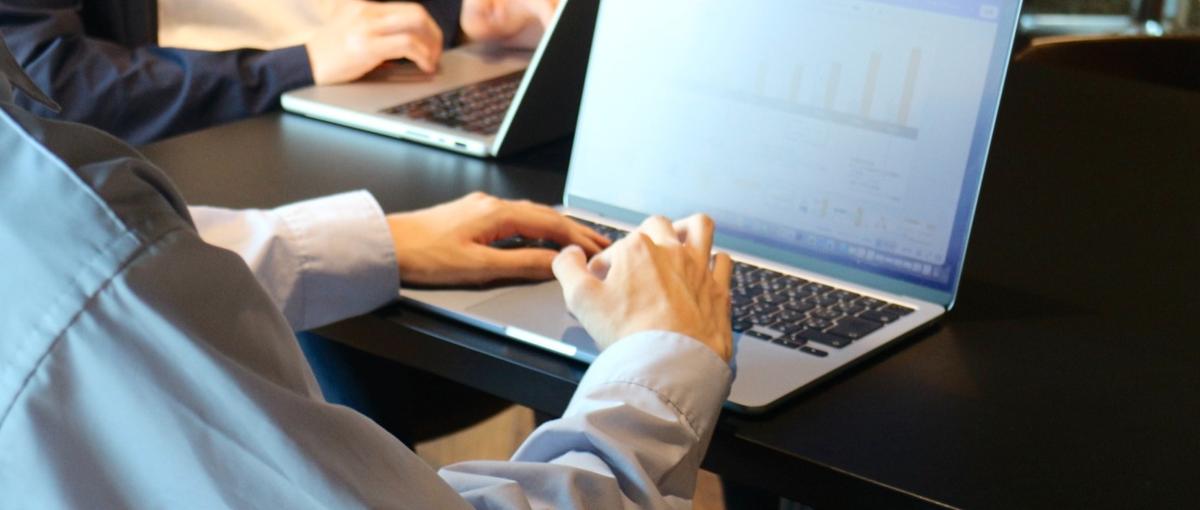 現場経験も勉強も両立。キャリアチェンジしてエンジニアになりませんか？