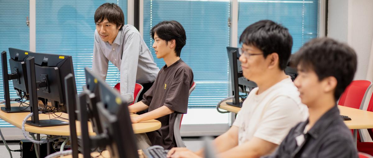 モノづくりの楽しさを若者へ伝える！クリエイター経験を活かす専門学校教員