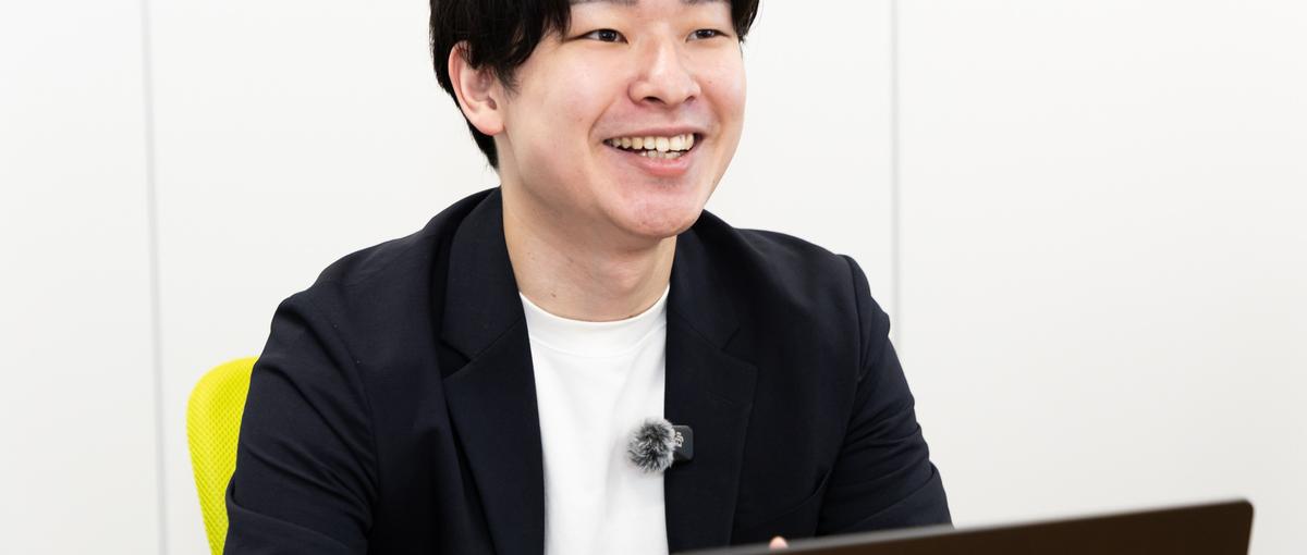 全国の展示会で経営者に直接提案する営業の学生インターン
