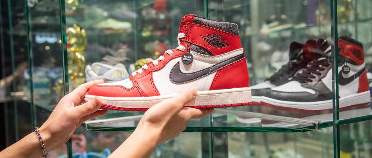 圧倒的鑑定精度を誇るスニダン｜カルチャーの最前線を支えるSNKR鑑定士募集
