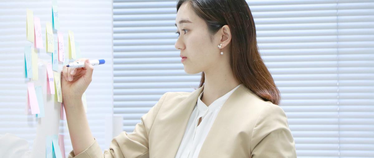 27卒*｜新卒1年目からブランドづくりの現場で挑戦する企画営業／既卒可c