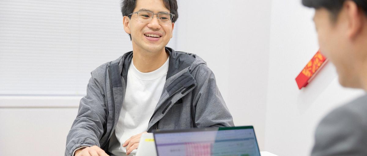 28卒＆第二新卒｜ユーザーの課題を技術で解決する自社Webエンジニア