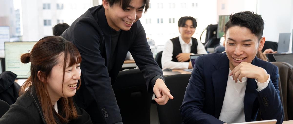 営業マネージャー｜上場狙う成長企業で、顧客の営業課題を解決するコンサル営業