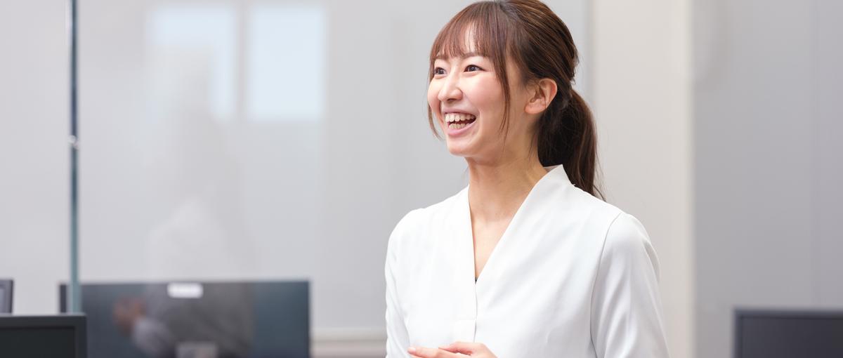 27卒｜受講者の席から始めて、教える側へ。生成AI研修のIT講師