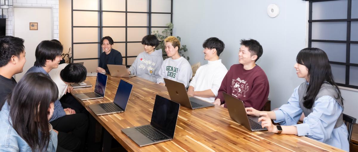 同世代の仲間と高め合って働きたい、フルスタック志向のエンジニア募集！