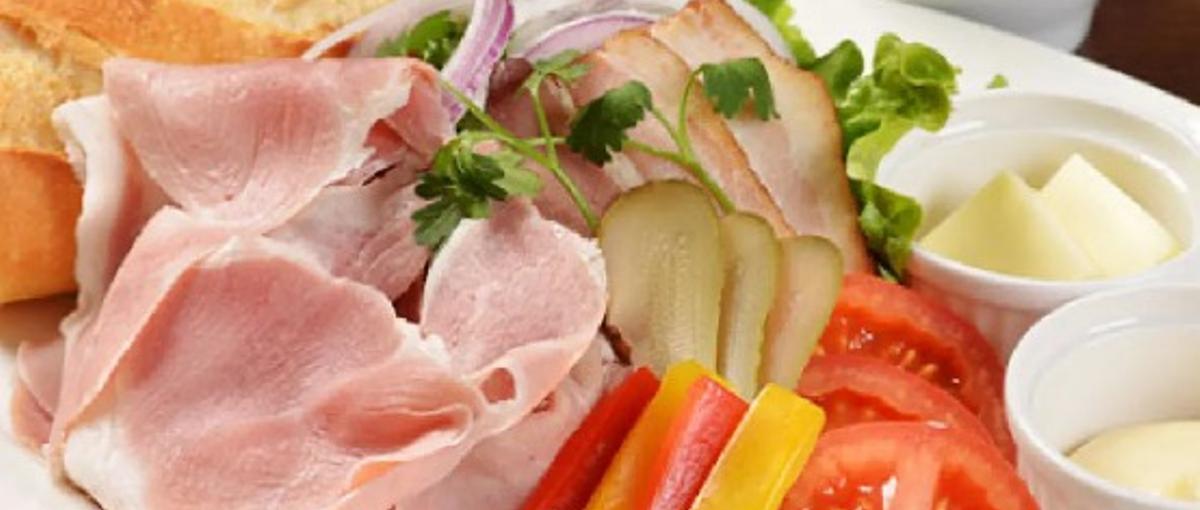 ホテルのおいしいを作る！ホテルレストランのキッチンクルー募集