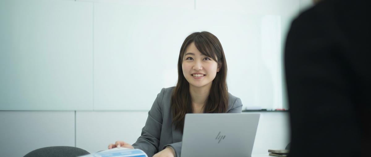 28卒 法人営業｜フラットに相談でき、本気で競い合える200名のチーム