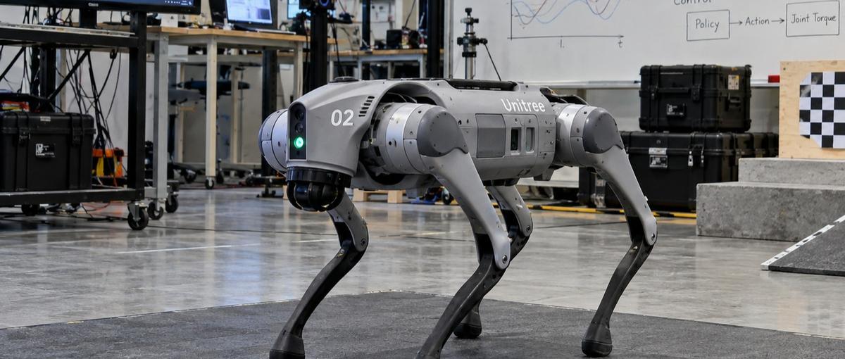 四足歩行ロボット|ロボに、知能を。実機でAIを実装するAIエンジニア募集！