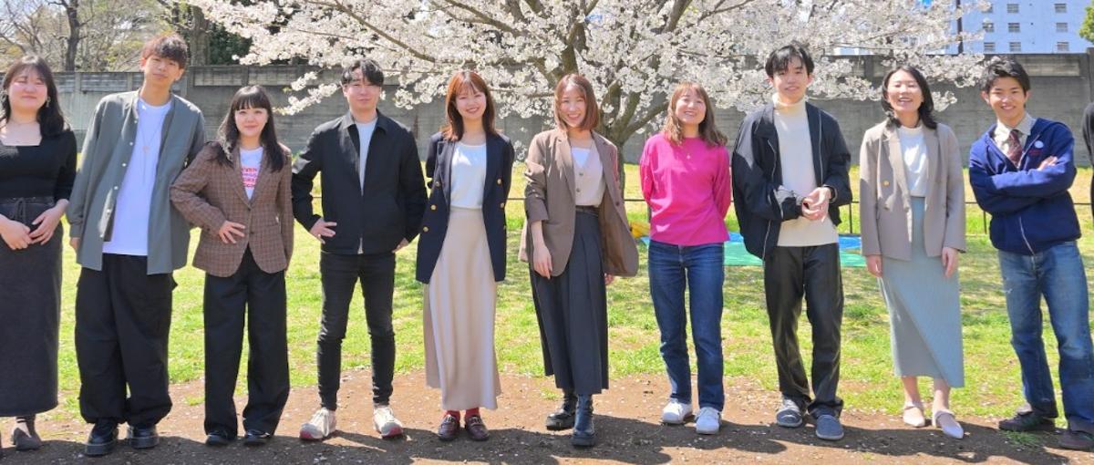 爆速急成長中のベンチャーで記事編集長として頑張れる新卒募集！