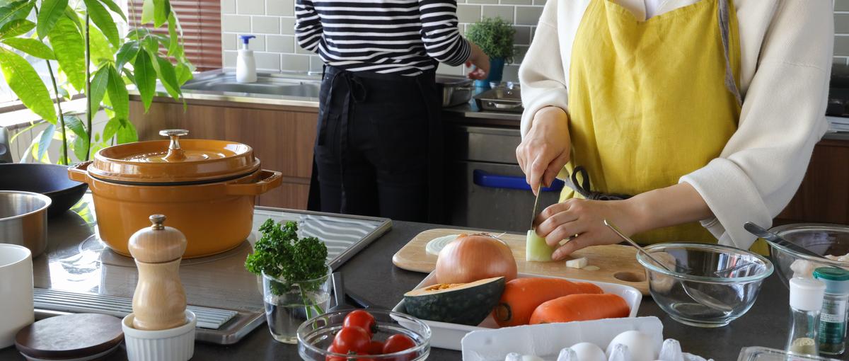 有名人の料理ライブを支えるクッキングスタッフ