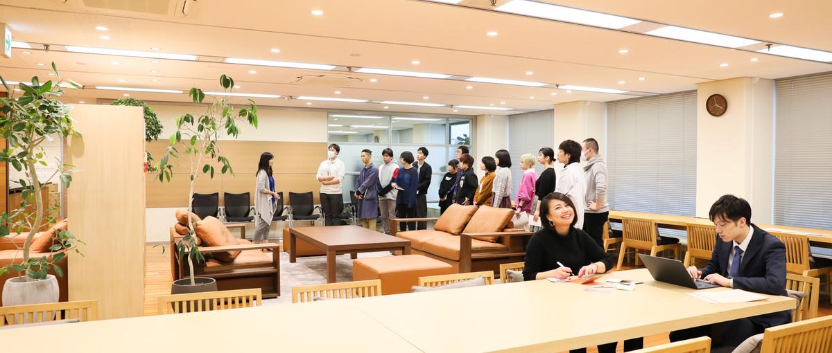 成長企業をバックオフィスで支える、管理部門スタッフ！広報・人事・営業事務…