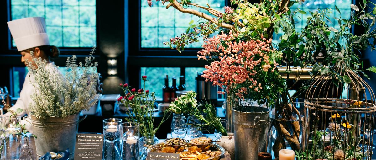 輸入から開発、販売まで一貫。文化を掘り起こし、表現する！｜パティシエ募集