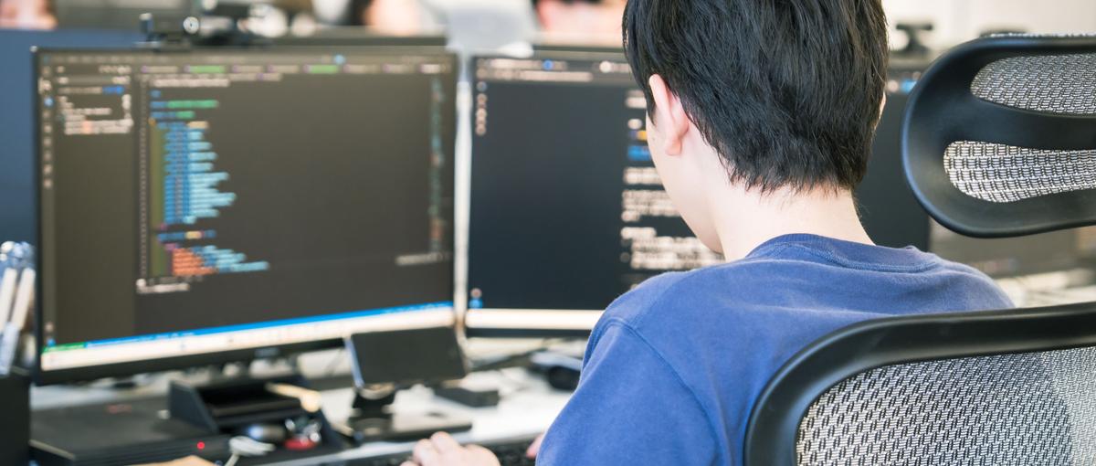 100％自社内開発｜受託開発専門の技術者集団の中で成長したいエンジニア募集