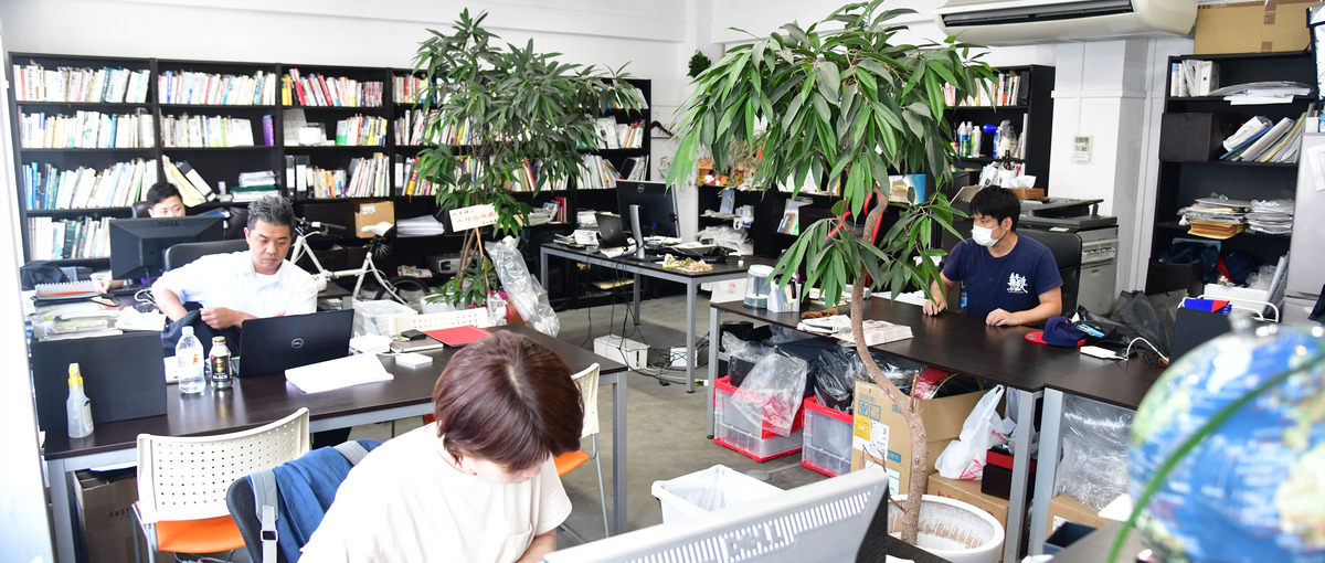 マグロ解体ショーで感動を提供する企業です！事務員さん大募集！！