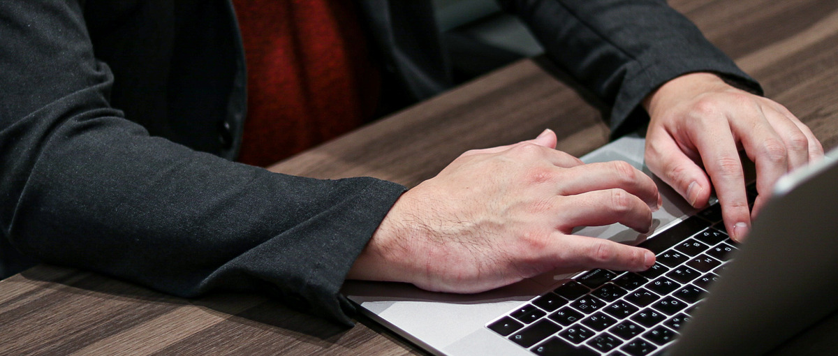 エンジニアを探求しよう！PHPエンジニアをWanted！！