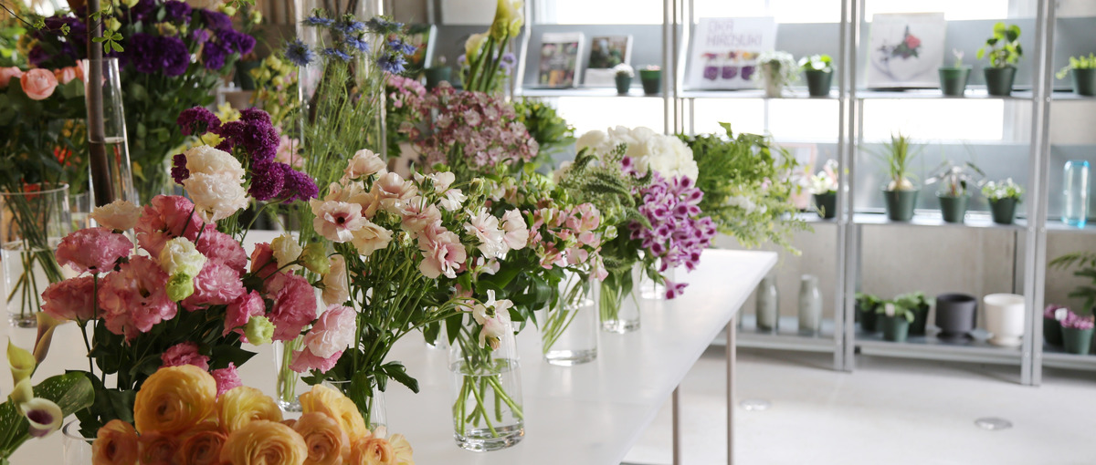 グロースフェーズの花屋でのマーケティング担当者募集！