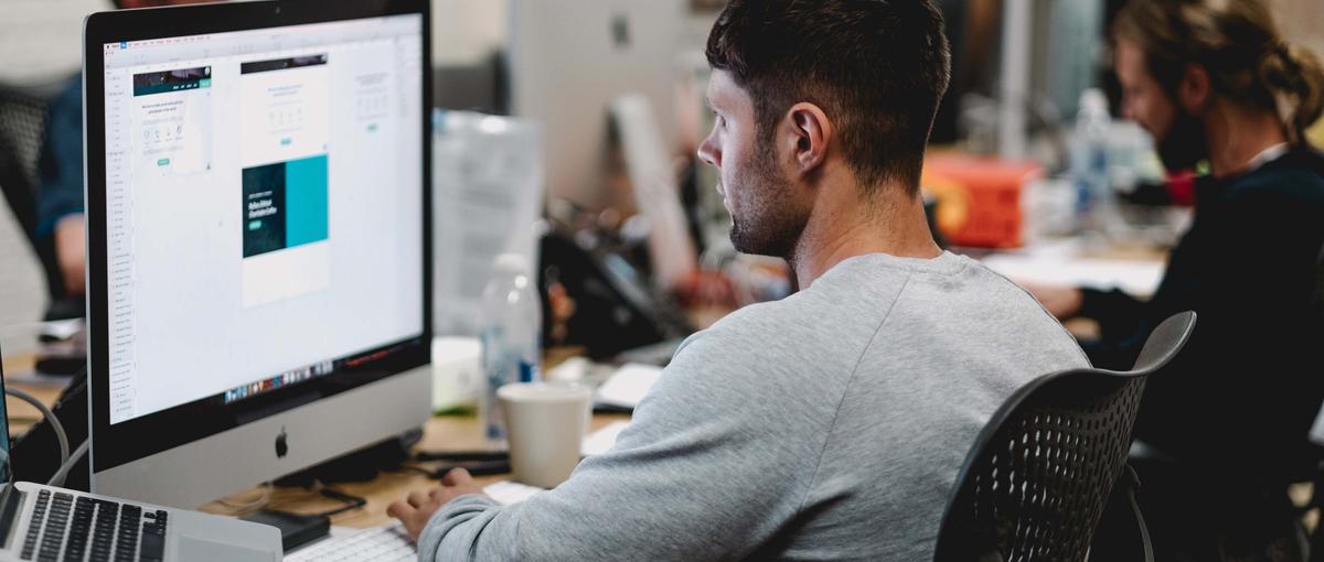 自社サービスサイト改修＆LP制作！コーダー募集！