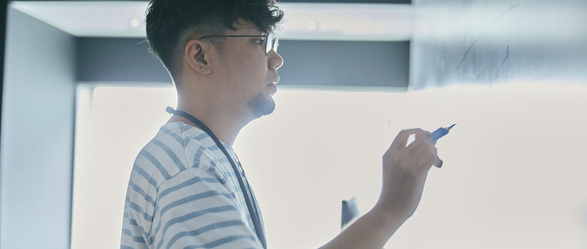 東京│シニアUXデザイナー｜HCDを活用エンジニアと協働するデザインチーム