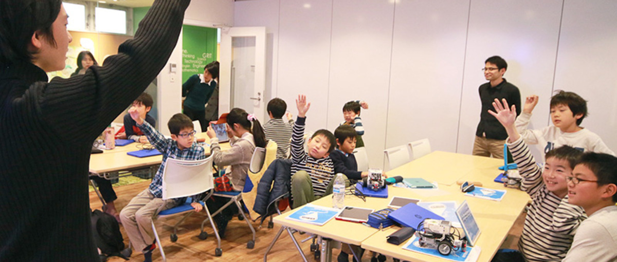 革新的な教育を届ける最新のプログラミングスクールのアルバイト講師を大募集！