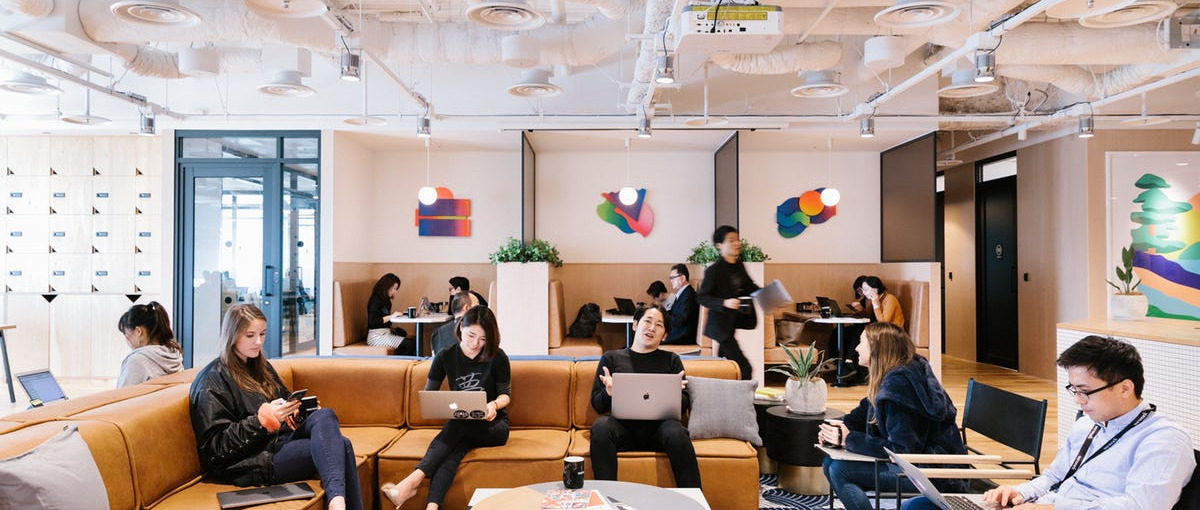 成長産業のエンタメ･ゲーム業界で、SNS運用のキャリアを積みたい方募集！