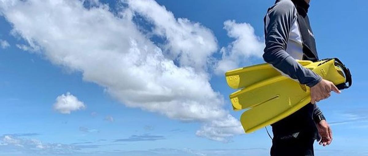 接待はゴルフよりダイビング！潜水機材メーカーの営業兼マーケティング募集