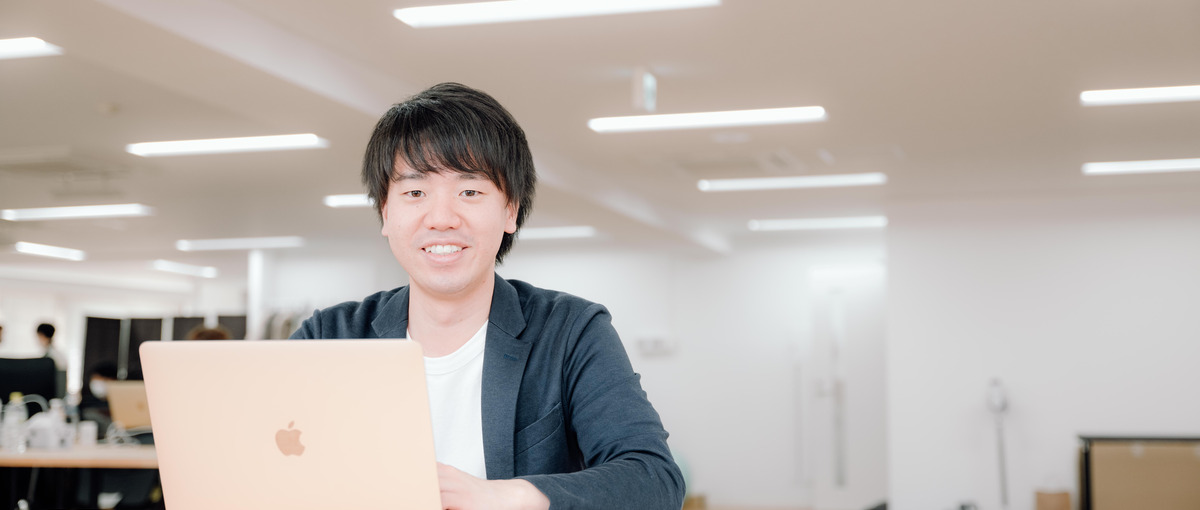 1兆円市場で挑戦！SNSマーケで大手企業と本気で向き合うディレクター