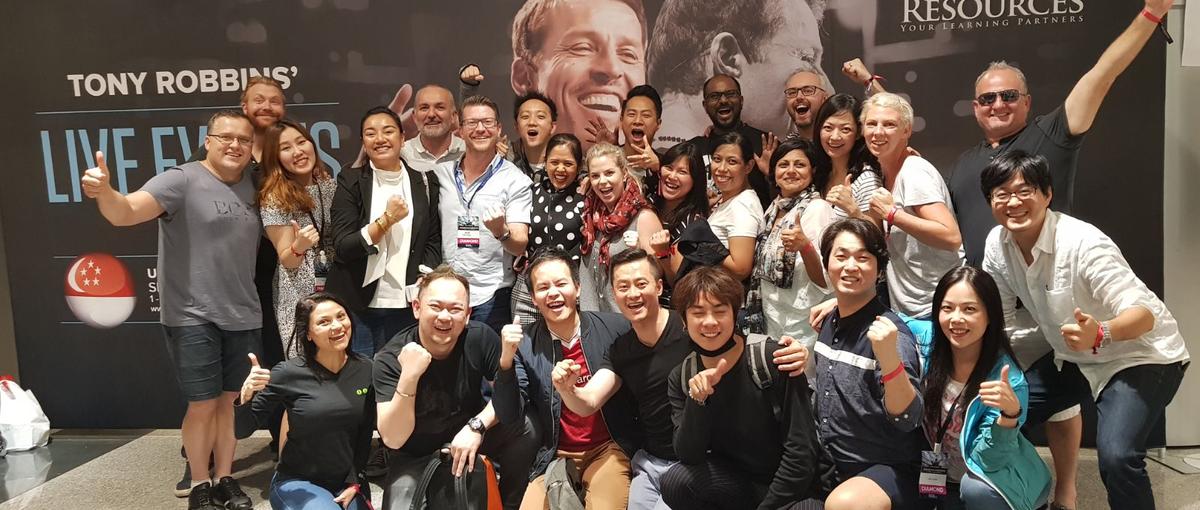 22＆23年卒！接客経験を活かして世界中の人を助けたい将来の経営者を募集！