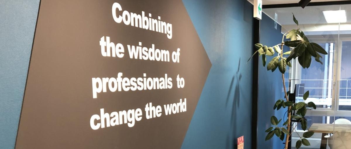 BtoB企業のSNSメディアプランナー募集/関西採用