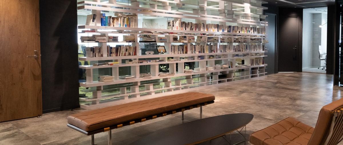 ITエンジニア｜スクール卒OK｜一緒に顧客の課題解決をしてくれる方を募集！