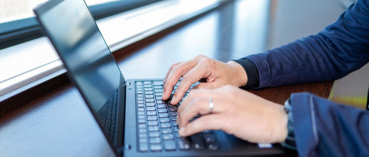 フロントエンド開発推進メンバーの募集!