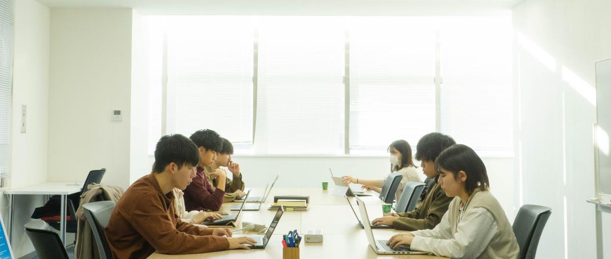 就活で周りを圧倒したい学生必見！思いを言葉にできるライターに。