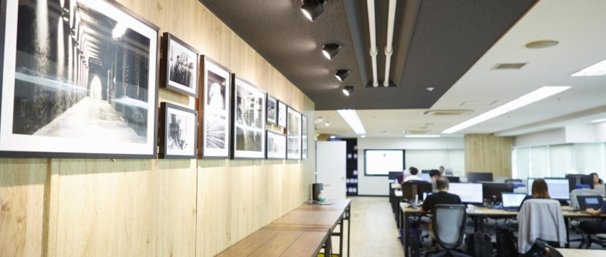 27卒・文理不問｜上流から下流まで幅広い業務を経験したいSE志望募集！