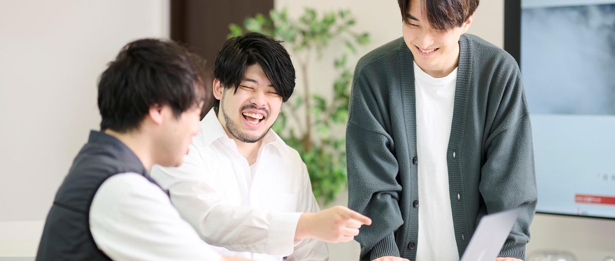 エンジニアファーストな企業で、経験ゼロから自社開発にチャレンジできる！
