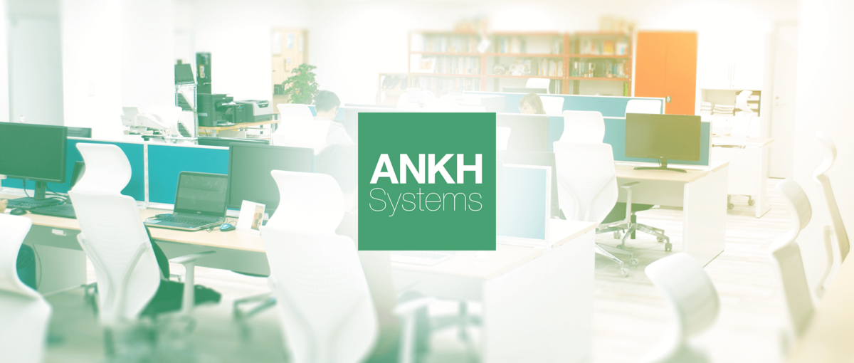 心斎橋駅 徒歩5分　フロントエンドエンジニア ／ 大手企業Web広告案件