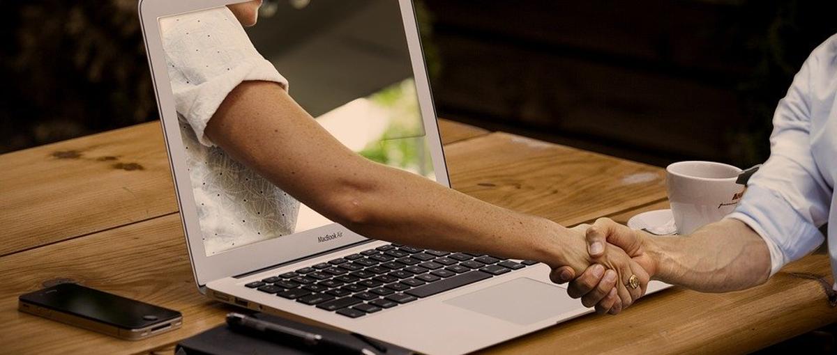 先輩は全員経験ゼロでした！ITエンジニアに特化した人材コーディネーター募集