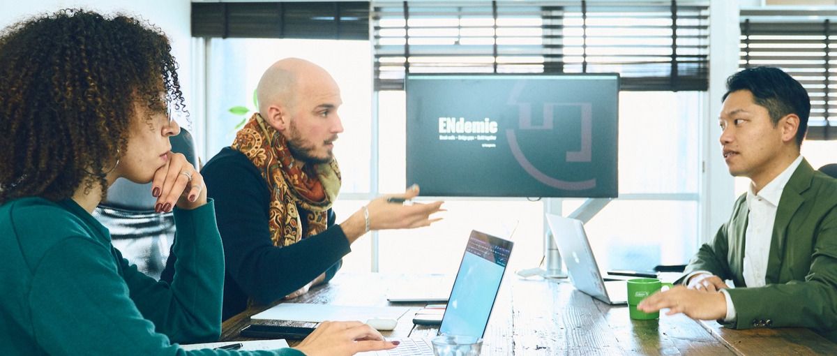 ローカル発・世界規模のビジネスに挑む。プロデューサー/ディレクター募集！