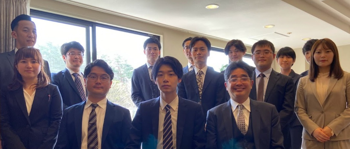 第２新卒募集中！中小ベンチャーの社長の一番近くで寄り添うコンサル！