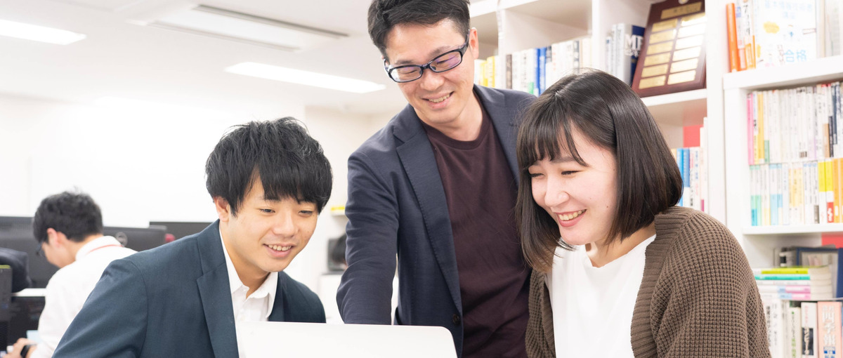 24卒｜文理なんて関係ない！研修制度の整った弊社でエンジニアになろ？