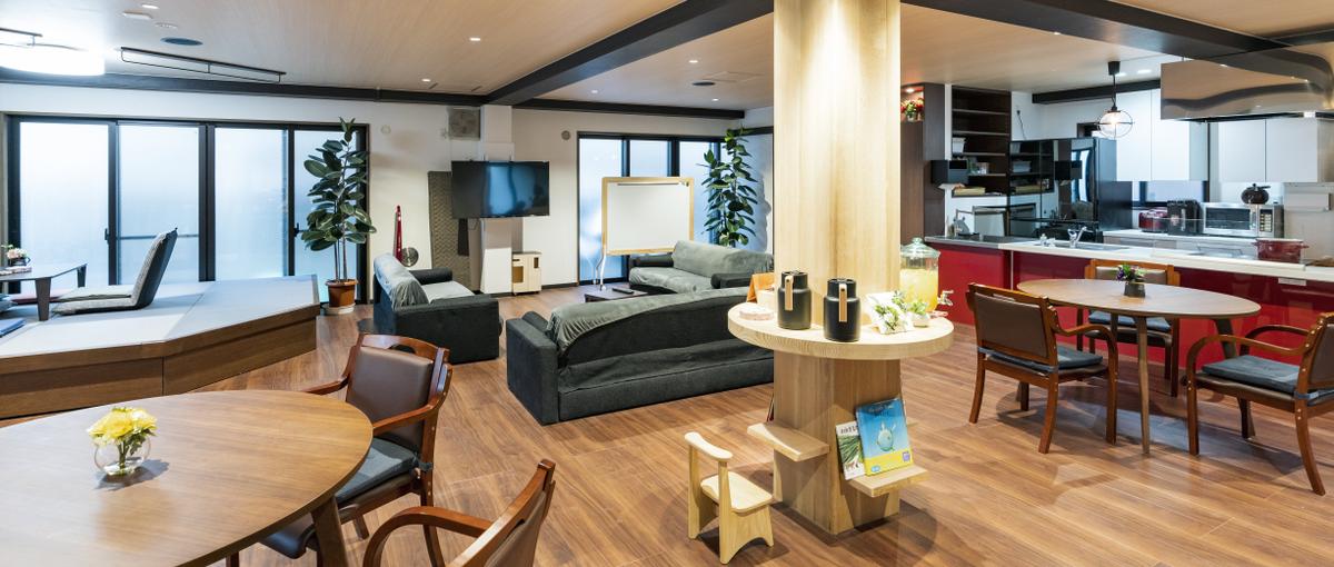  内装にこだわるオシャレデイサービス！新規オープニングスタッフを募集！