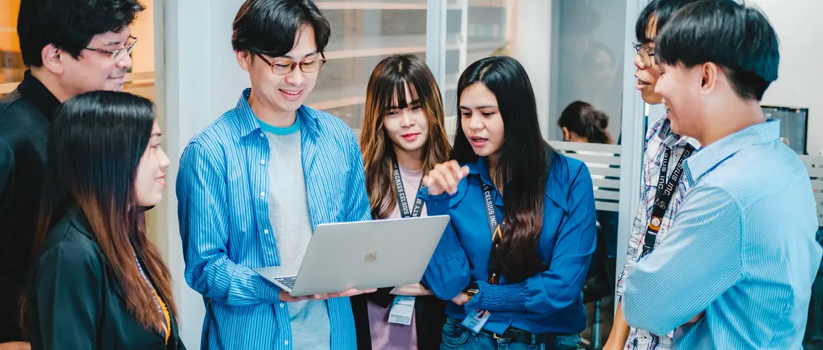 海外転職！急成長オンライン英会話サービスの設計を担うITマネジャーを募集！