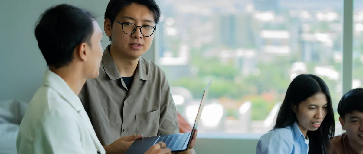 急成長中！オンライン英会話のQAテスターチーム率いるリーダー募集中！