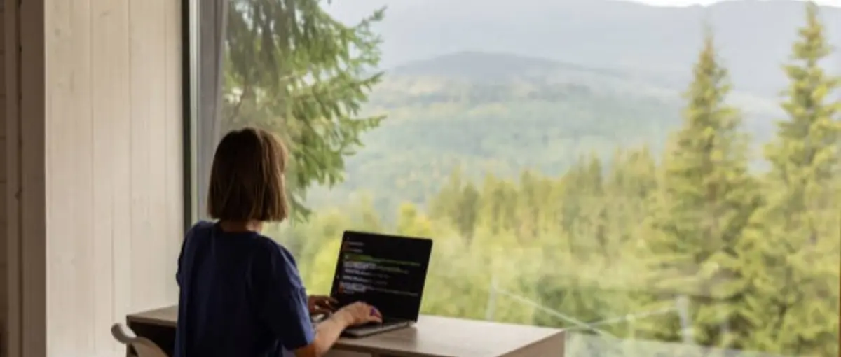 働く場所も時間も仕事も自分で選べる！スキルを活かしながらチームでお仕事！