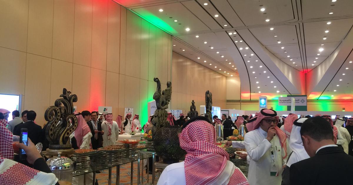 【サウジアラビア出張】経済産業省に招かれて「世界一入国が厳しい国」に行ってみた。 株式会社Poetics