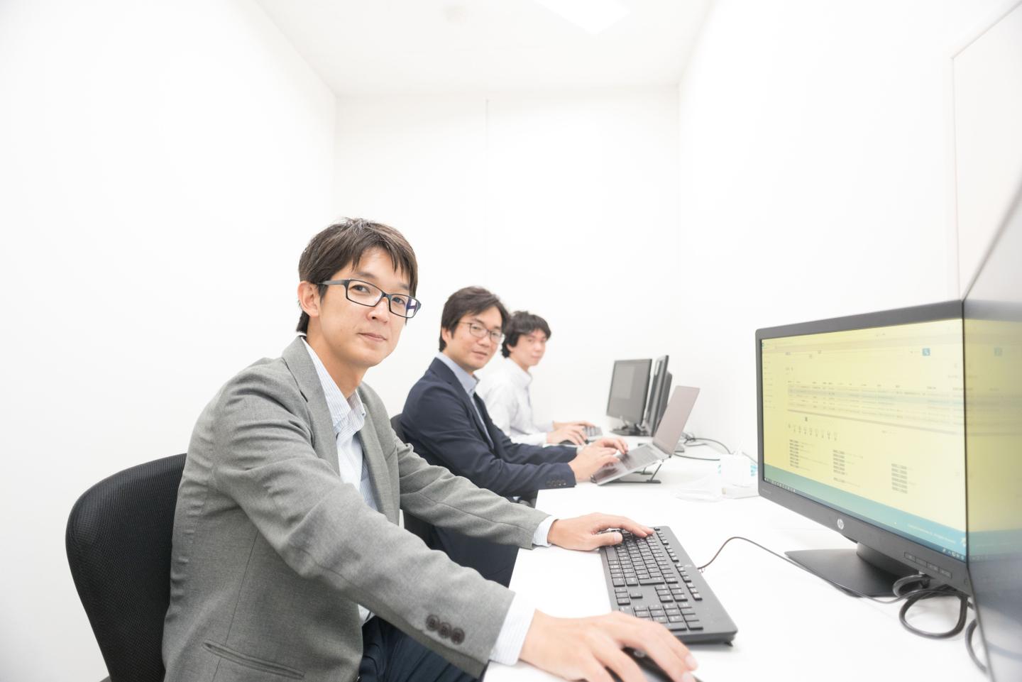 ベンチャー企業で力試ししたい・学びたい・成長したい～法人営業募集！ 株式会社マーケライズのセールス・事業開発の