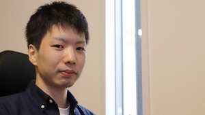 【エンジニアインタビュー】大手SIer企業から少人数ベンチャーに転職して感じたこと〜設計から実装まで幅広く任されることがやりがい〜
