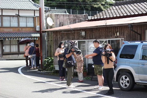 愛媛県松野町に町のみんなのベーカリー 森とパン がオープンしました 株式会社 サン クレア