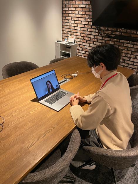 下村がいく 展示会について先輩にインタビューしてみた 株式会社フォーミックス